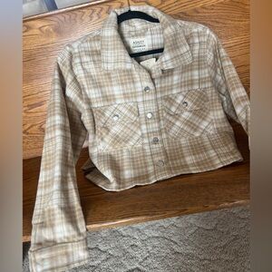 Ashley By 26 International Plaid Tan Flannel Crop Jacket
